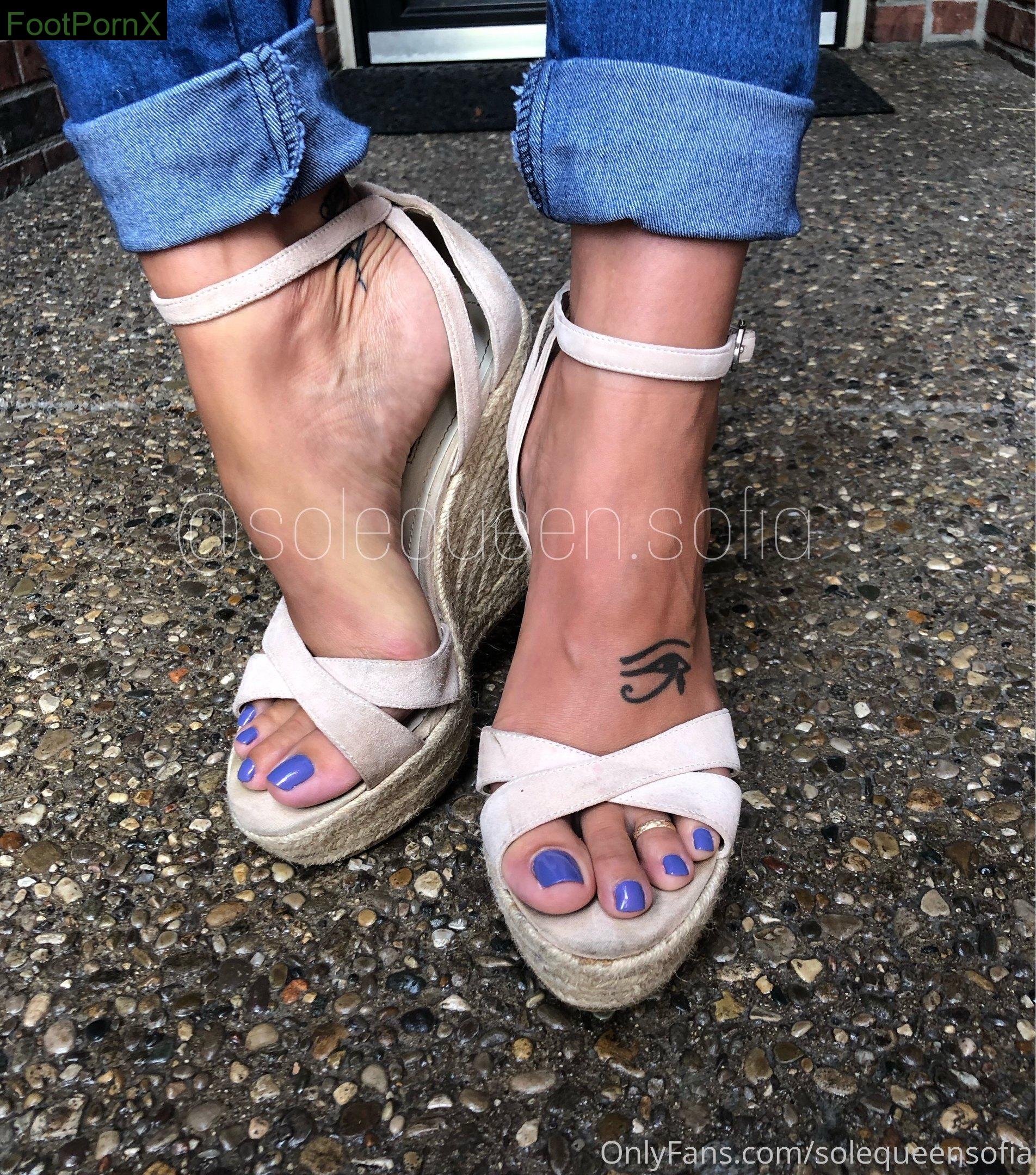 solequeensofia feet photo 13